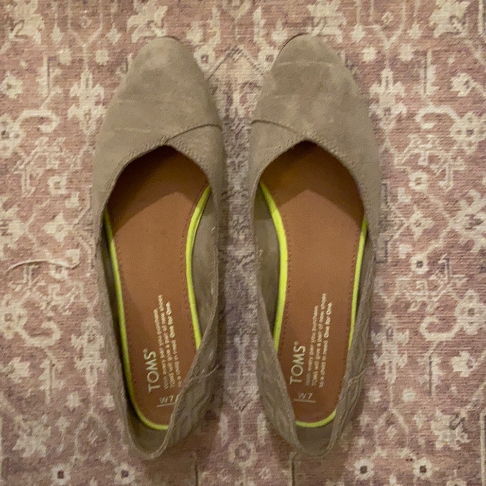 Toms ballet flats